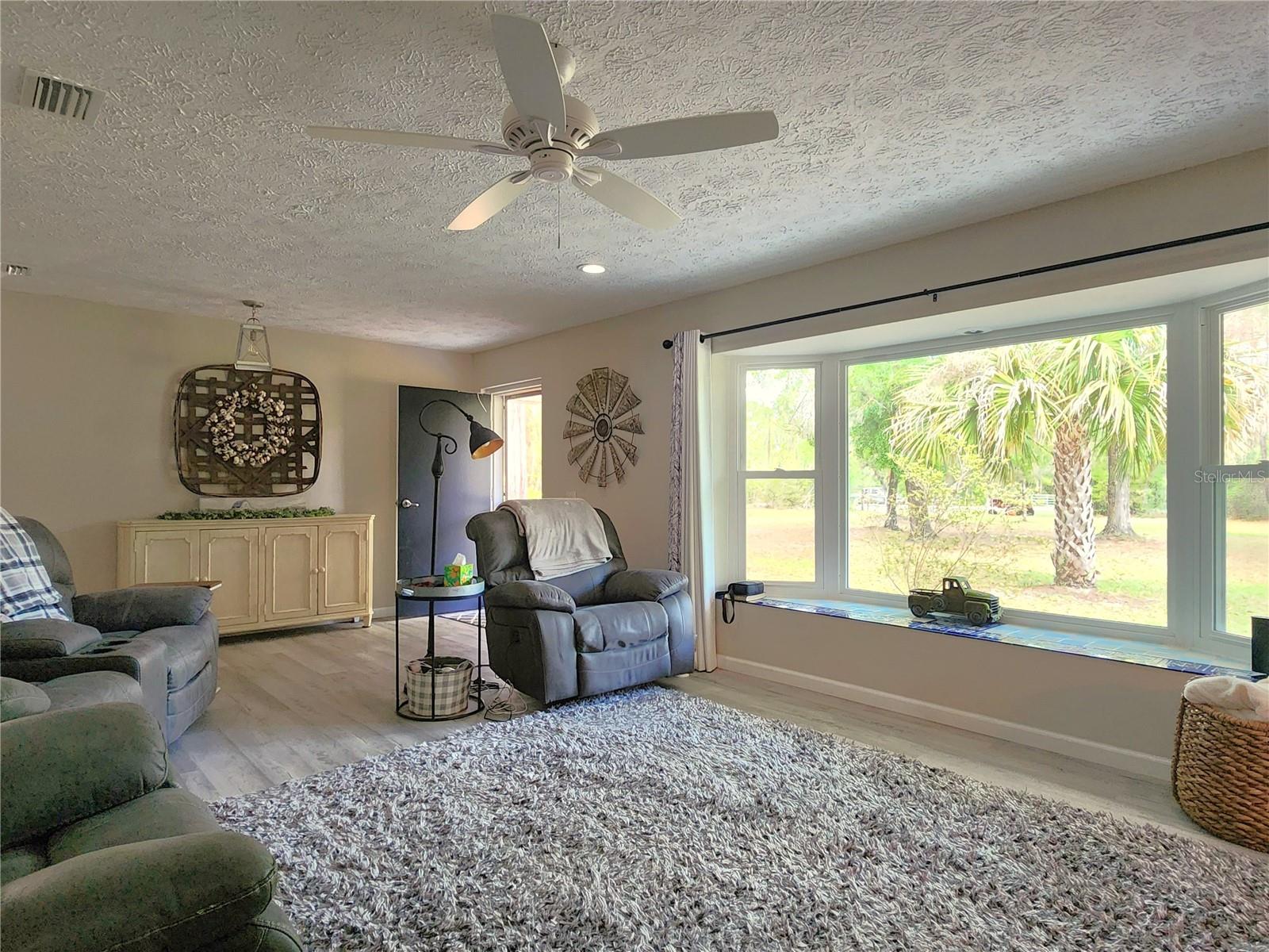 Image 11 of 42 For 24595 Highway 315