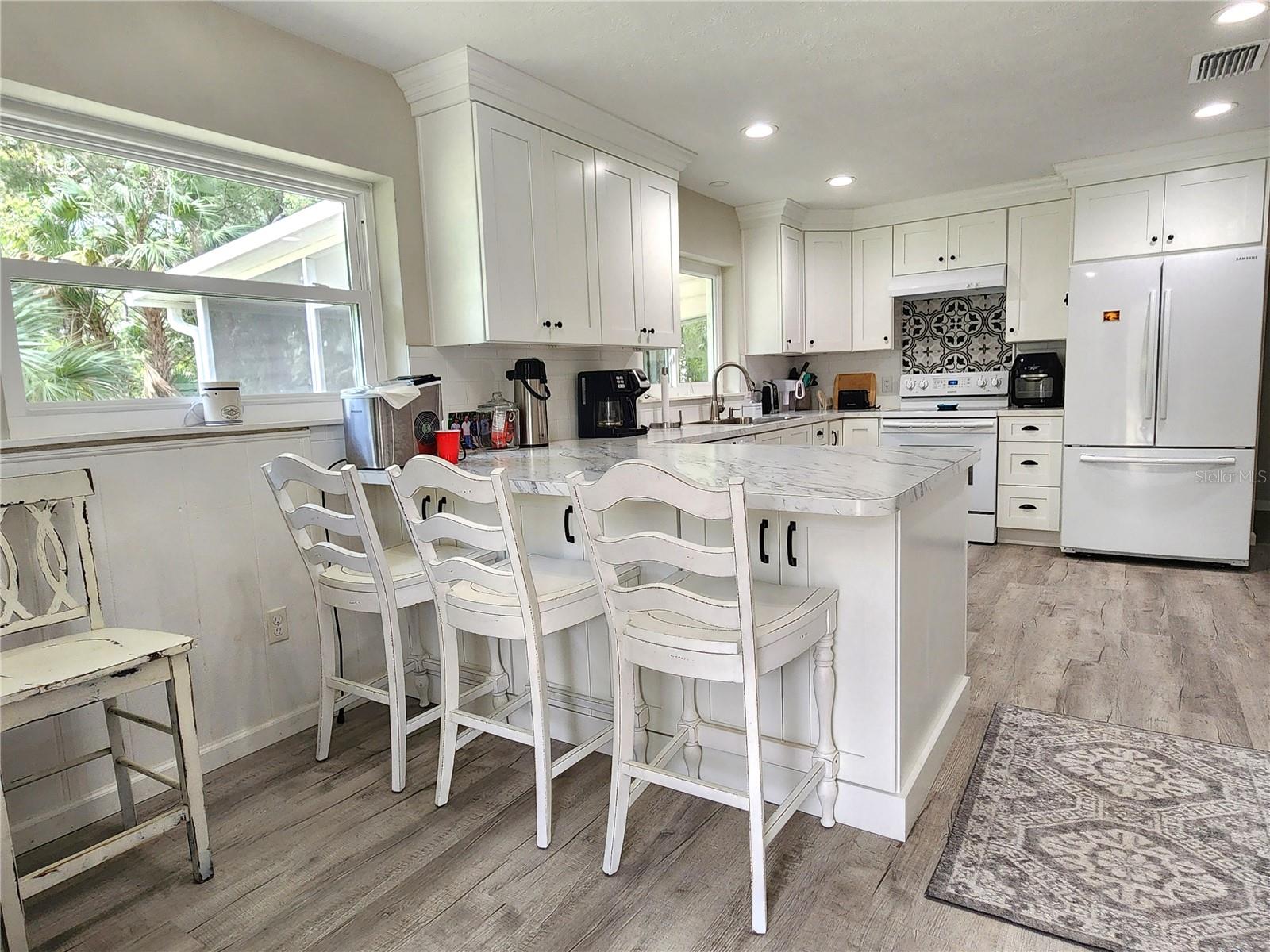 Image 5 of 42 For 24595 Highway 315