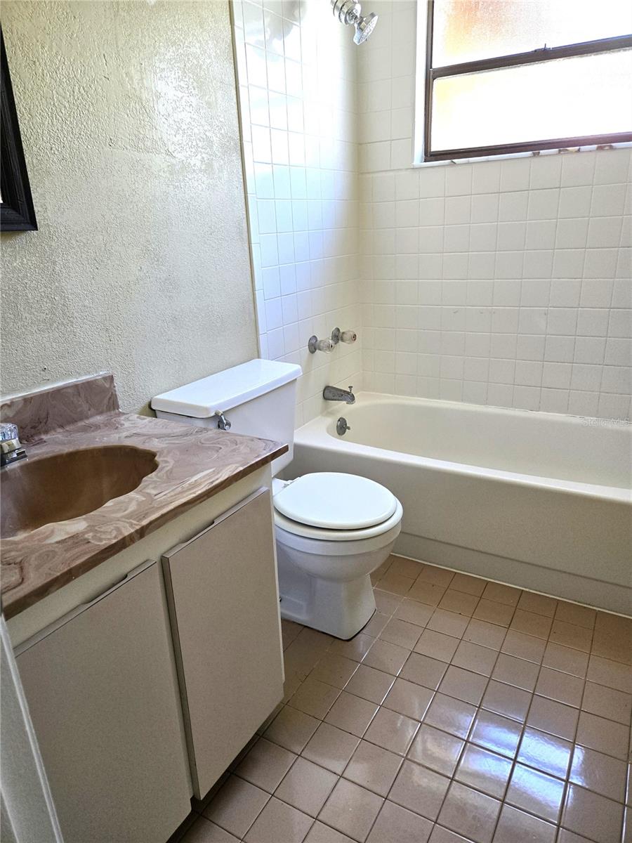 Image 10 of 14 For 3525 Fort King Street 239