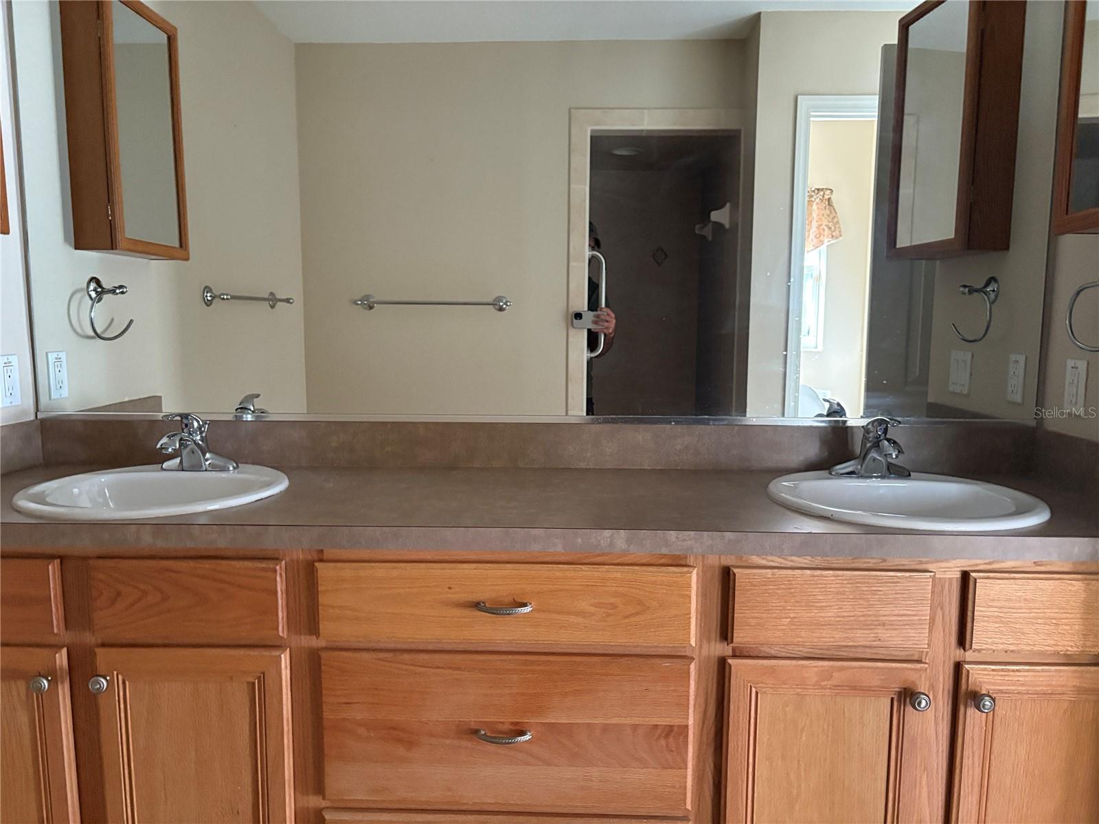 Image 15 of 32 For 2758 Century Boulevard