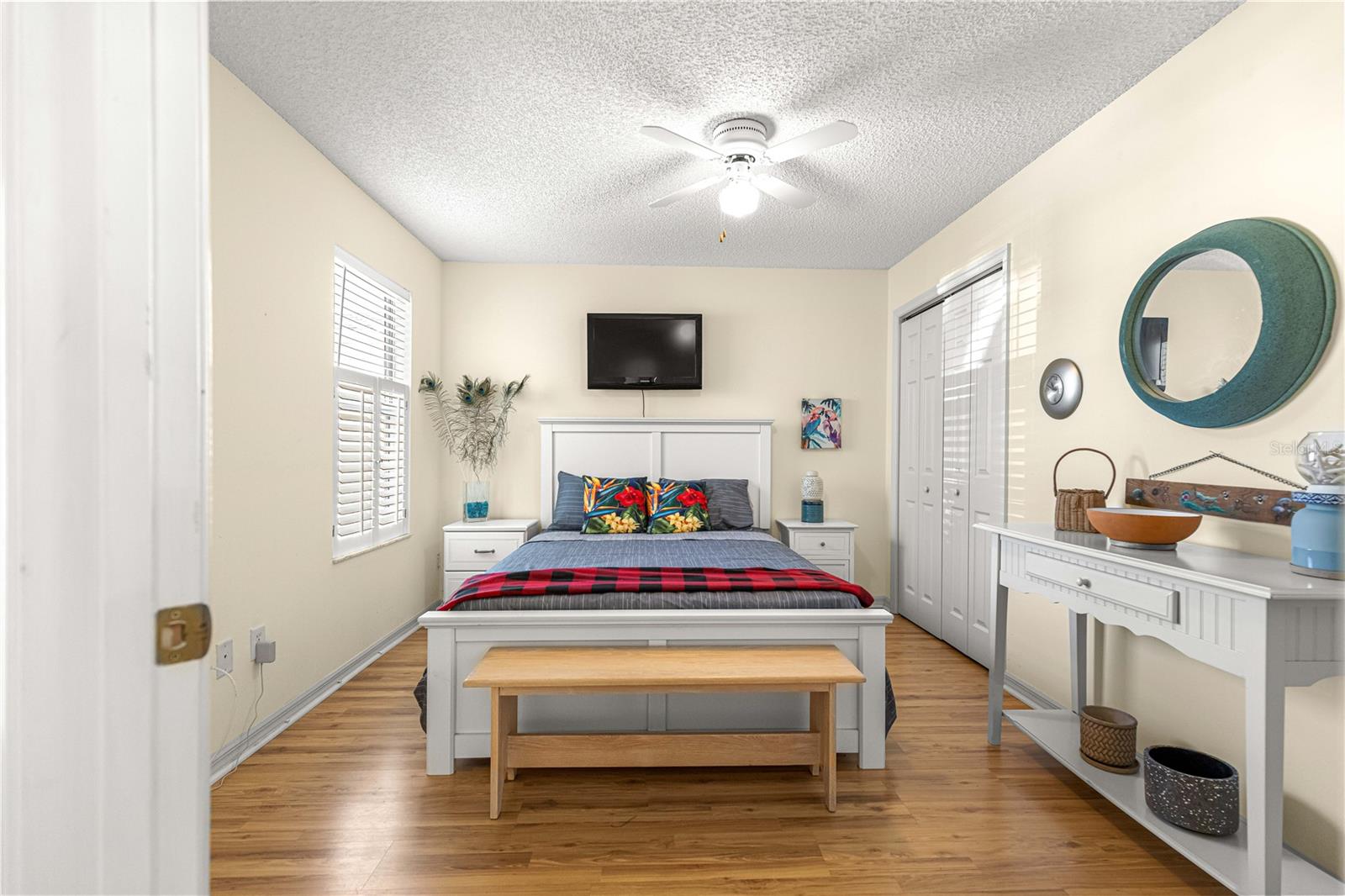 Image 16 of 58 For 1480 Azteca Loop