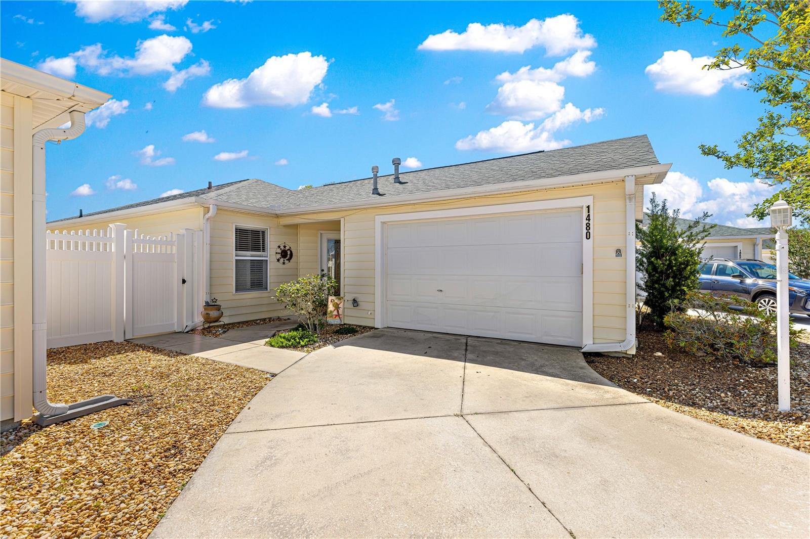 Image 2 of 58 For 1480 Azteca Loop