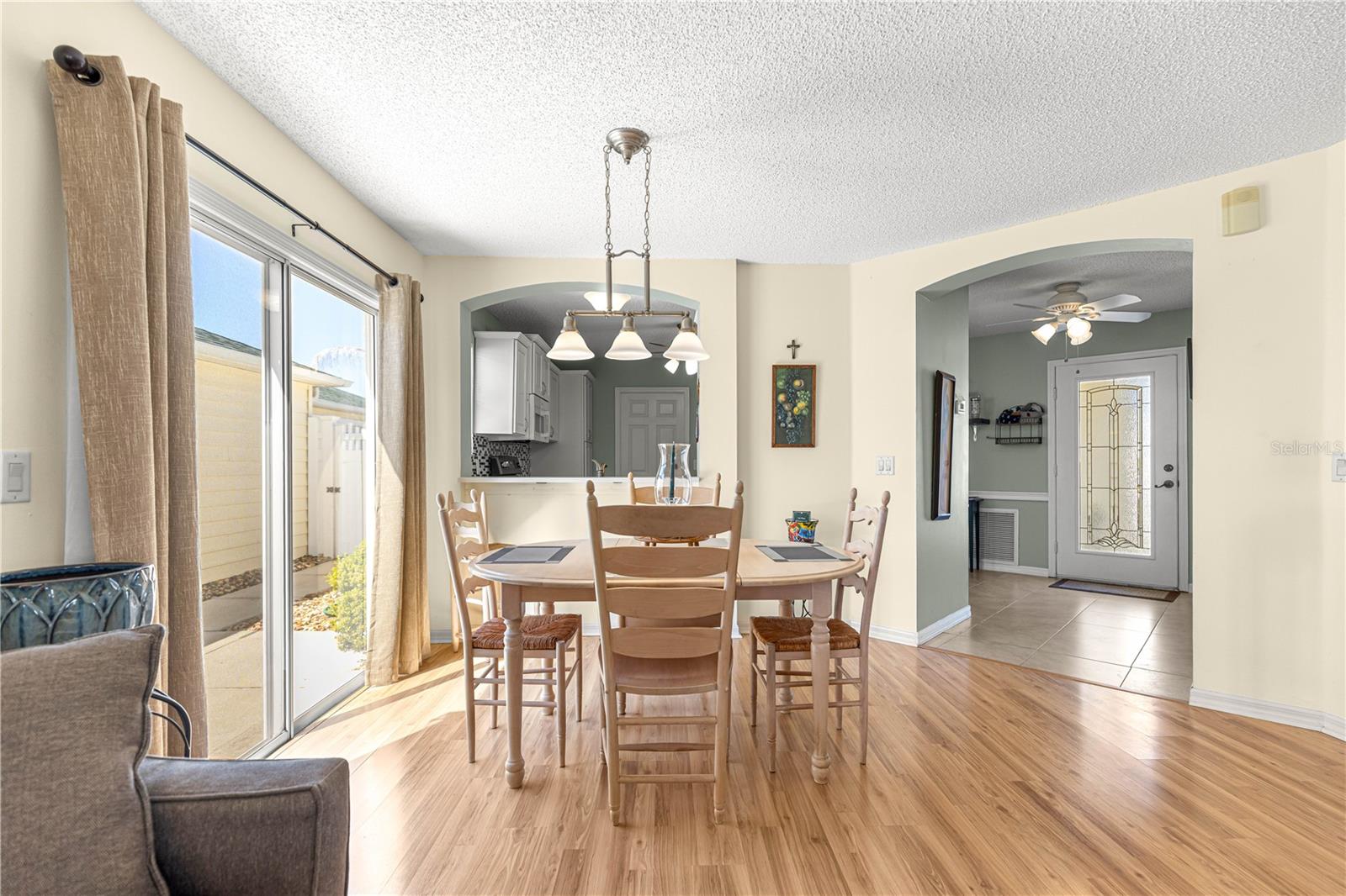 Image 25 of 58 For 1480 Azteca Loop