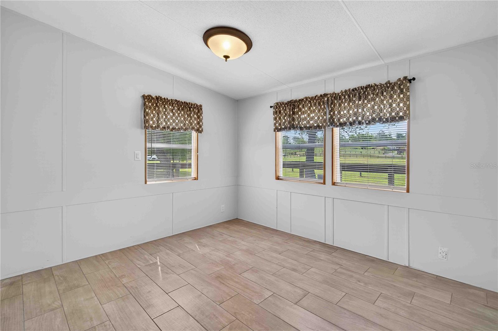 Image 10 of 29 For 14491 68th Lane