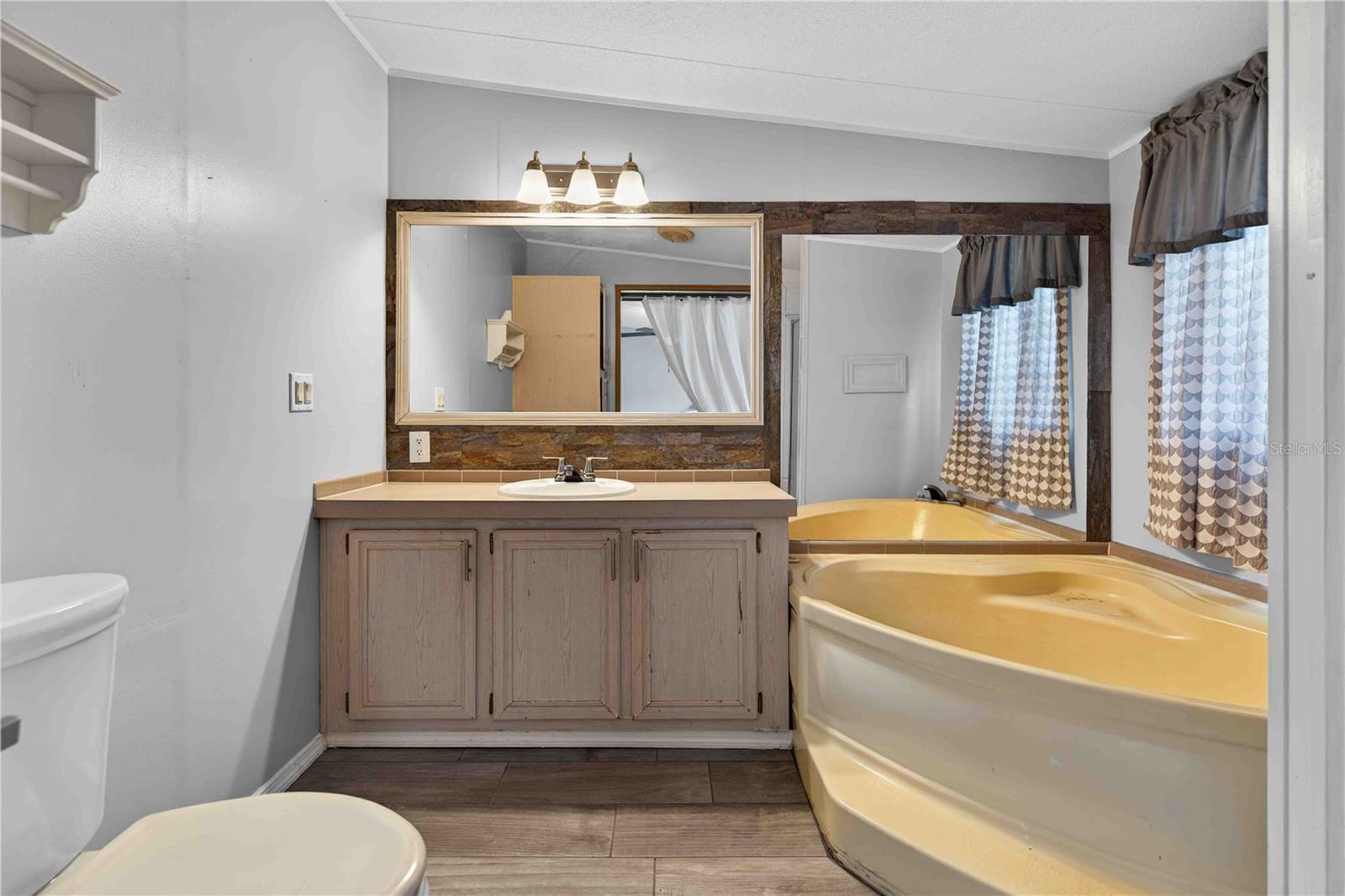 Image 15 of 29 For 14491 68th Lane