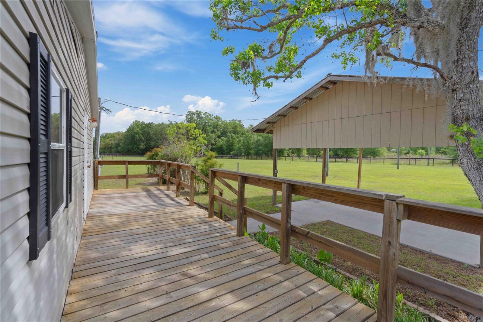 Image 21 of 29 For 14491 68th Lane