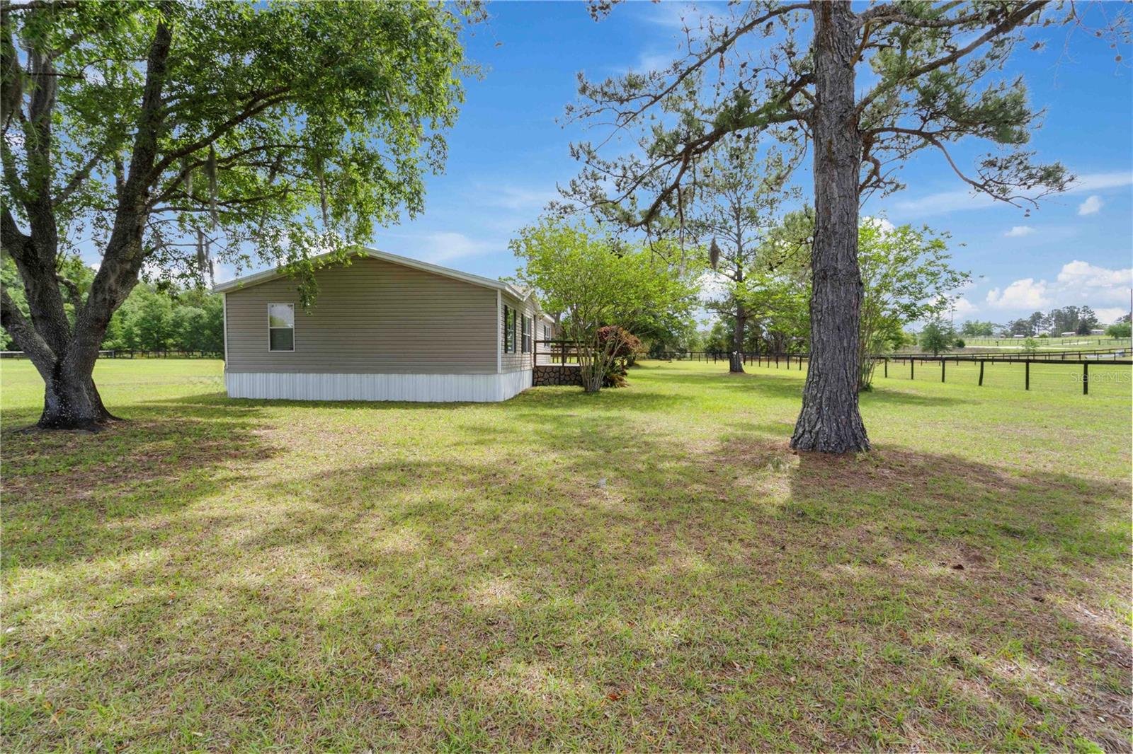 Image 22 of 29 For 14491 68th Lane