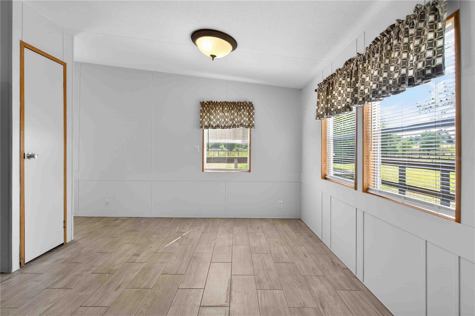 Image 9 of 29 For 14491 68th Lane