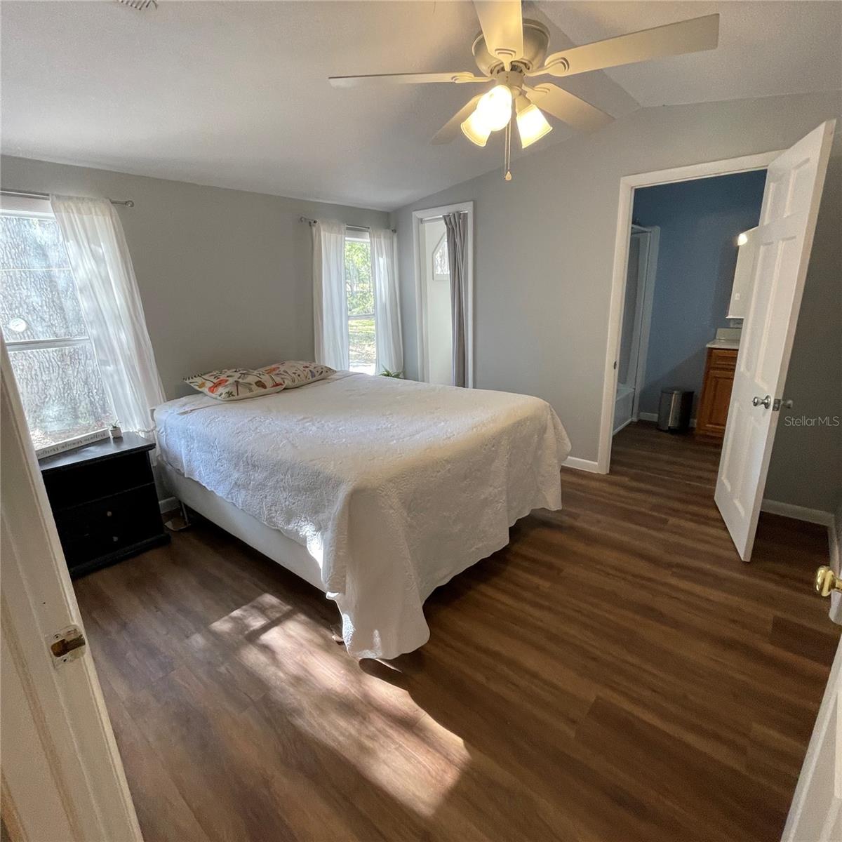 Image 5 of 11 For 8771 107th Court