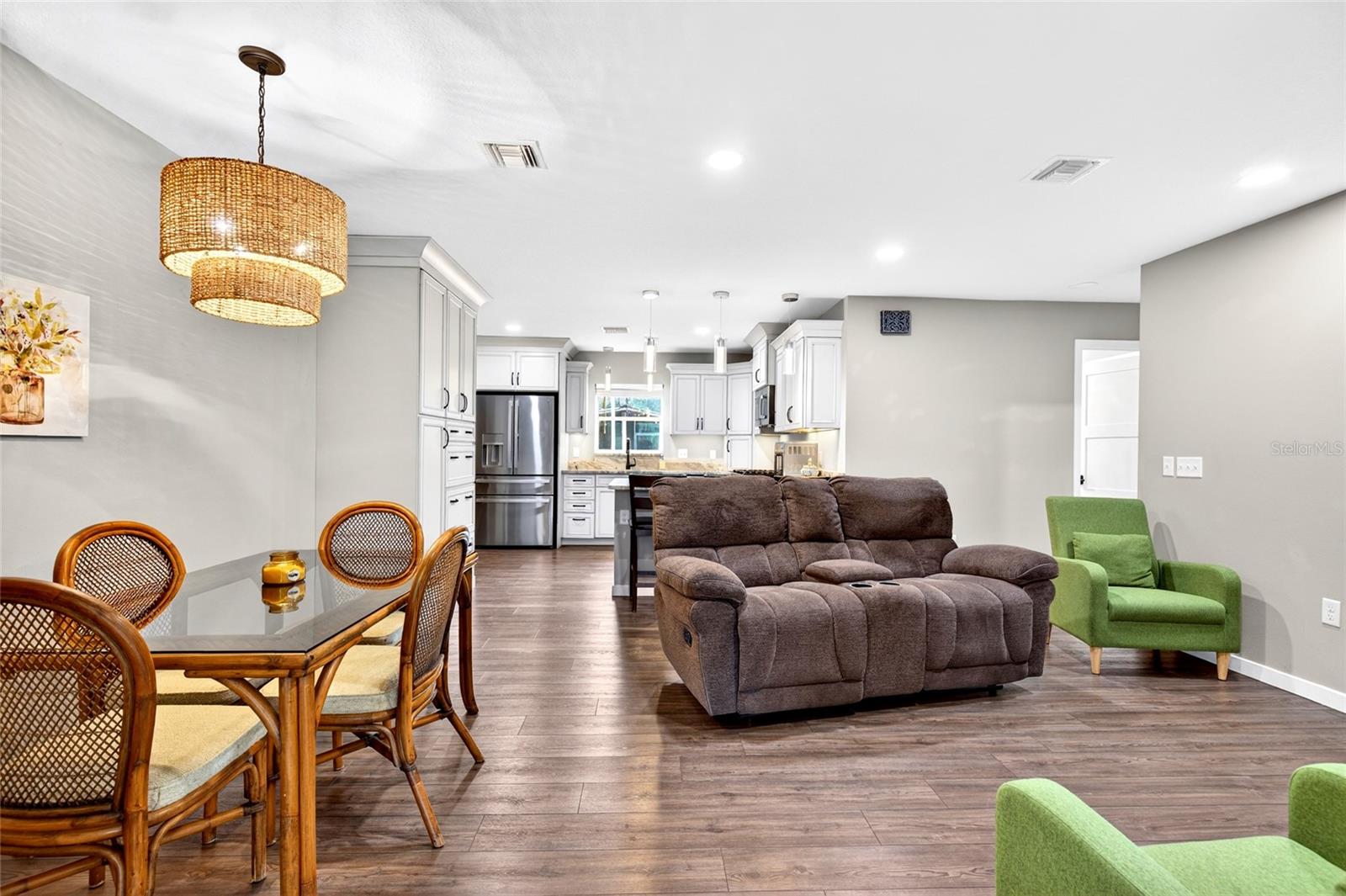 Image 15 of 95 For 14271 47th Avenue