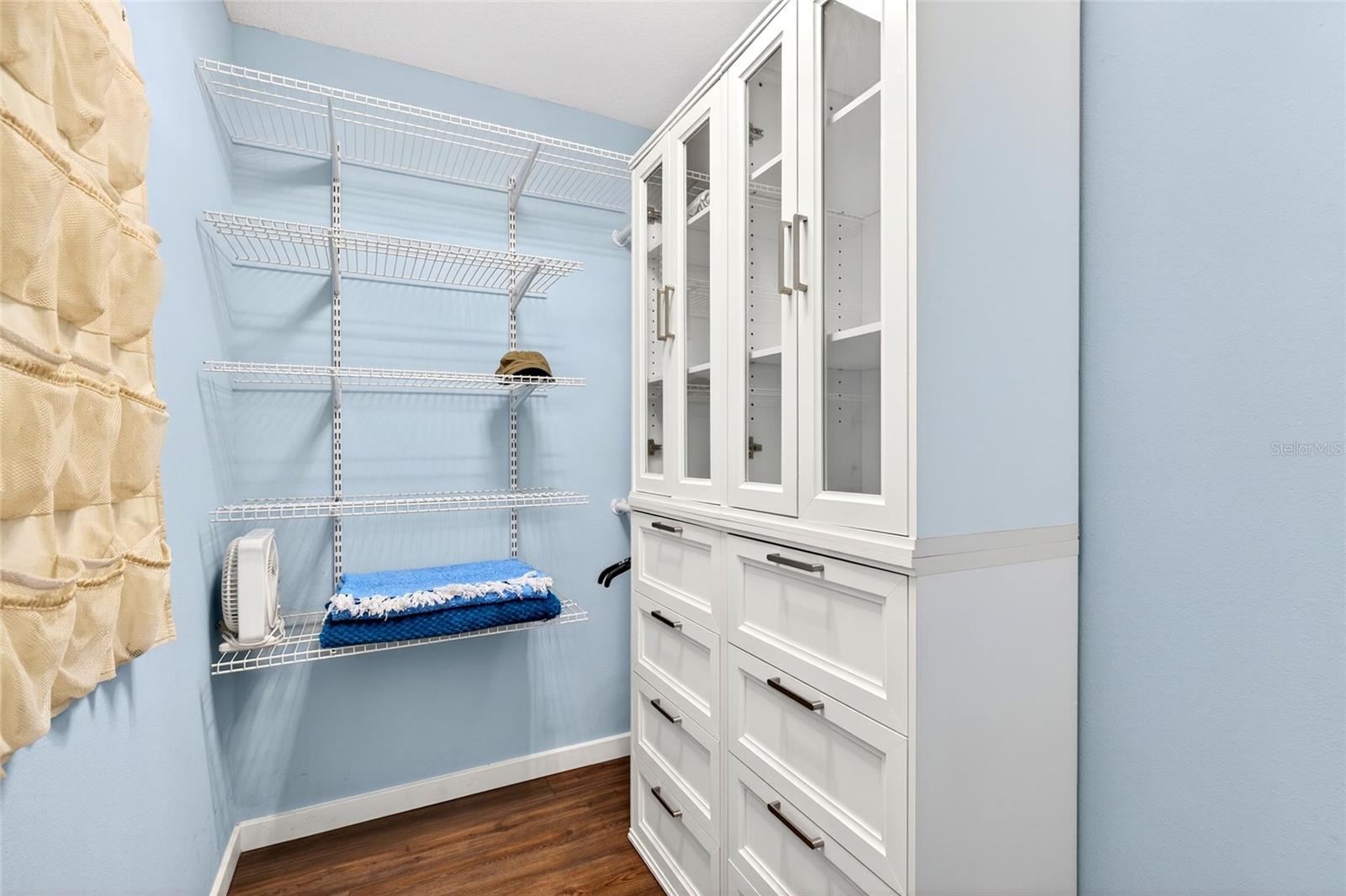 Image 20 of 95 For 14271 47th Avenue