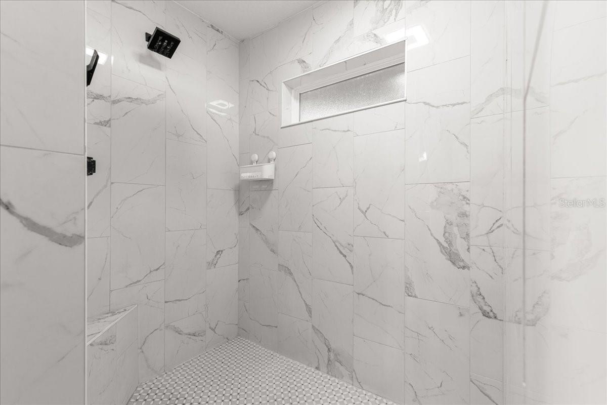 Image 23 of 95 For 14271 47th Avenue