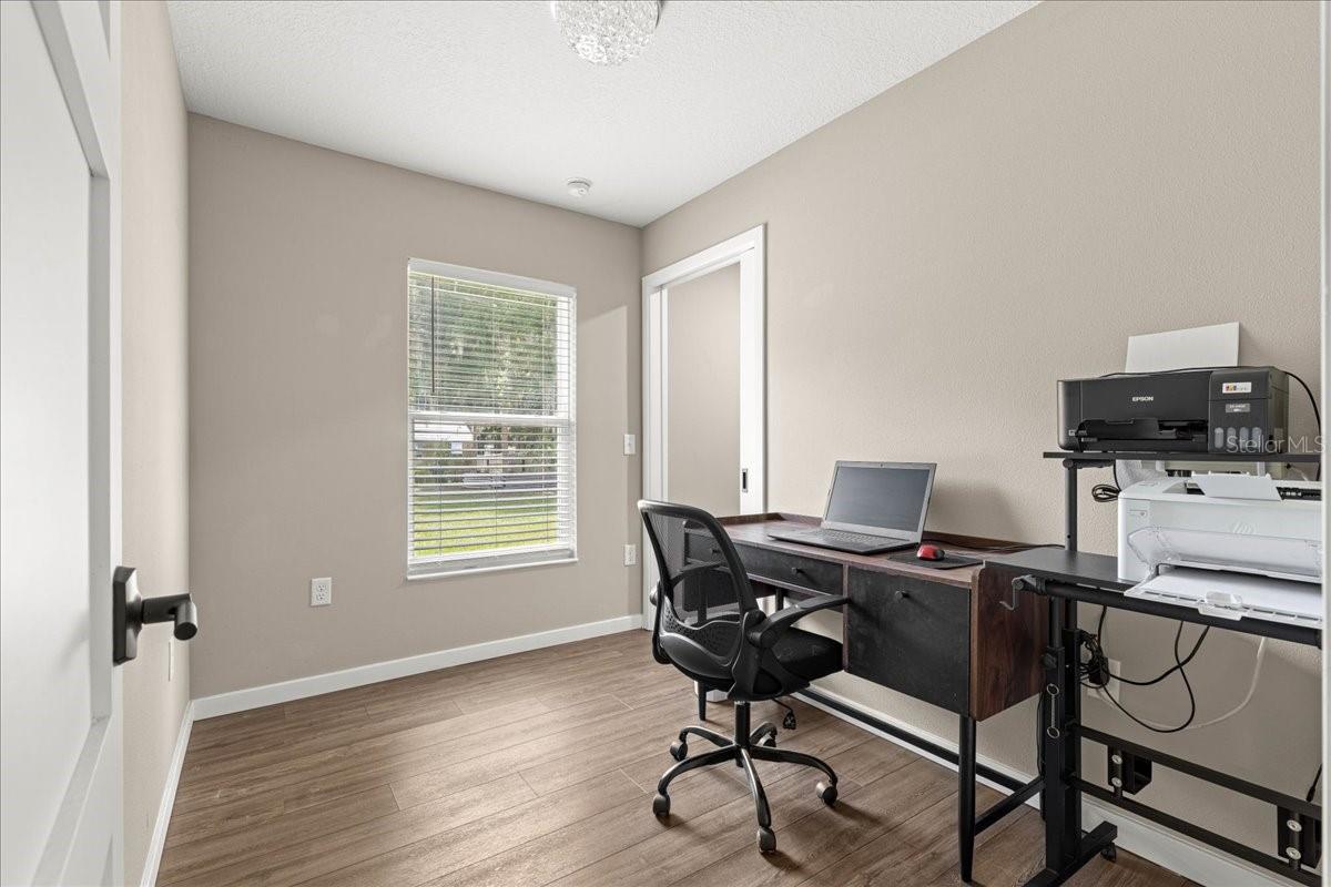 Image 30 of 95 For 14271 47th Avenue