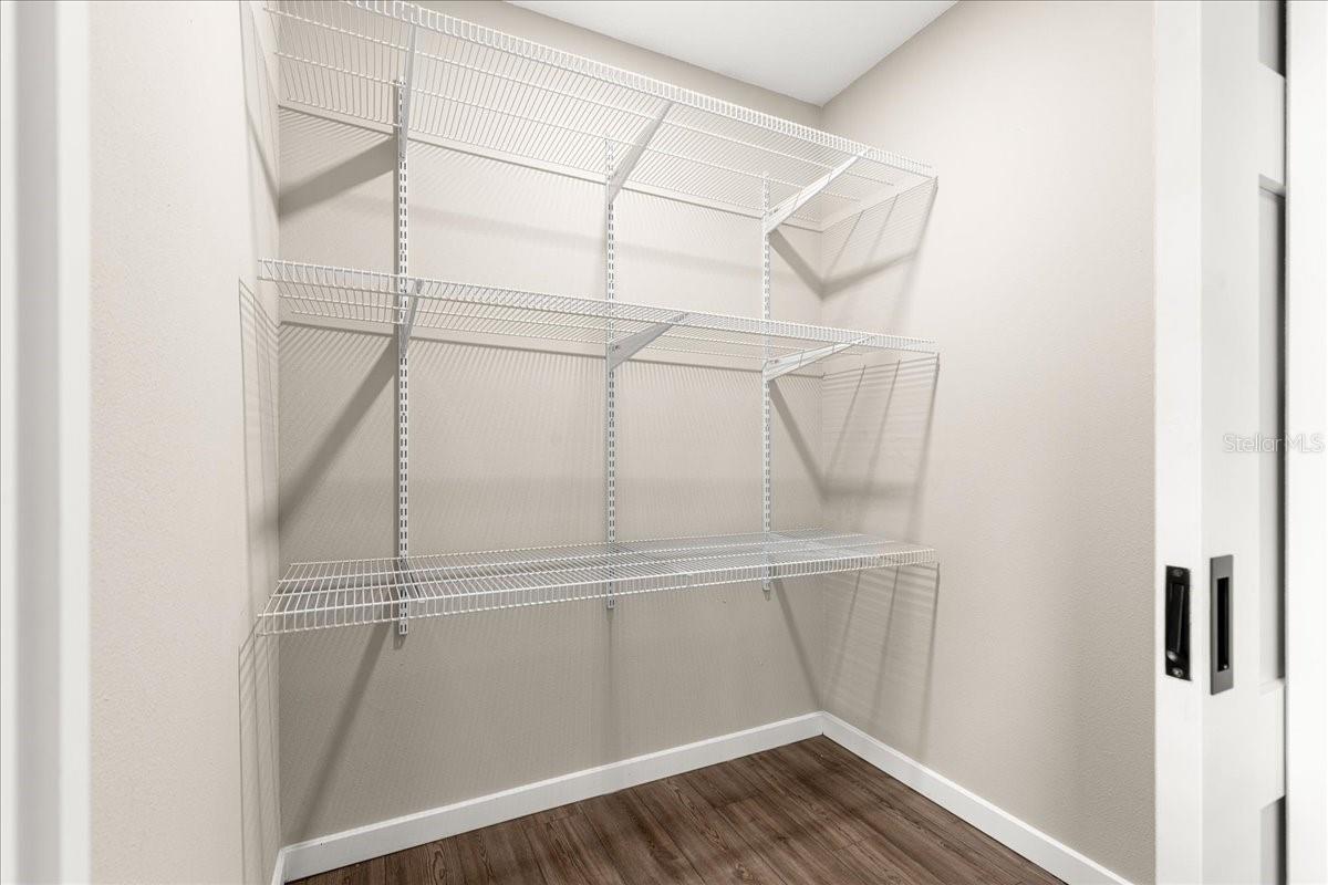 Image 32 of 95 For 14271 47th Avenue