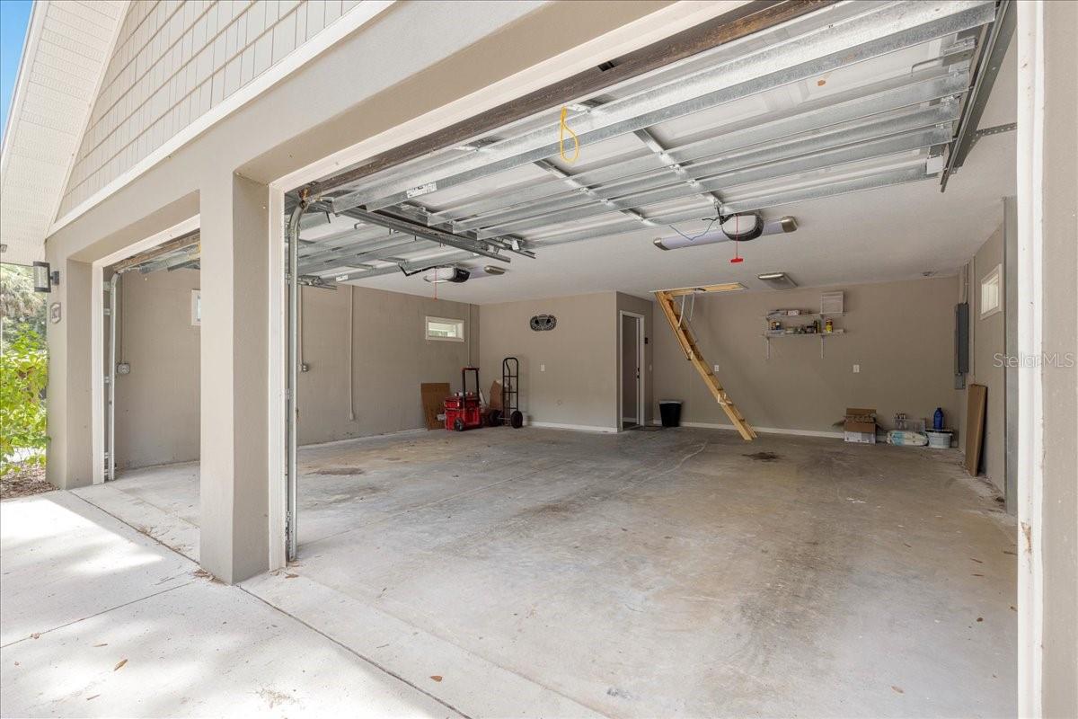 Image 39 of 95 For 14271 47th Avenue