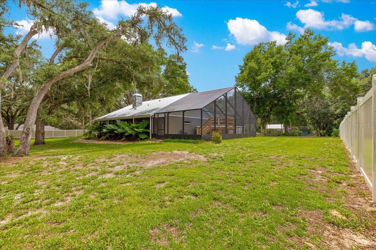 Image 45 of 95 For 14271 47th Avenue