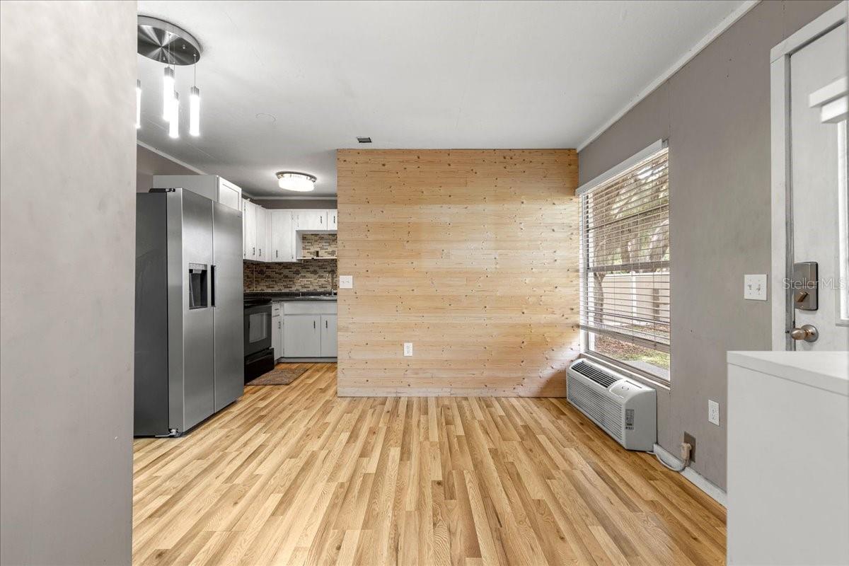 Image 51 of 95 For 14271 47th Avenue