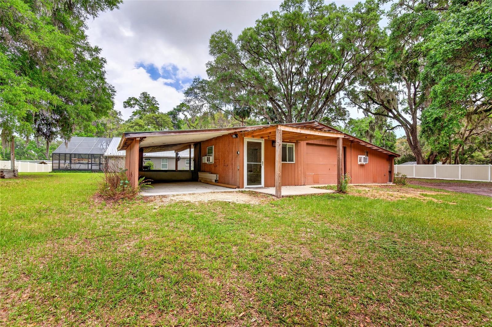 Image 57 of 95 For 14271 47th Avenue