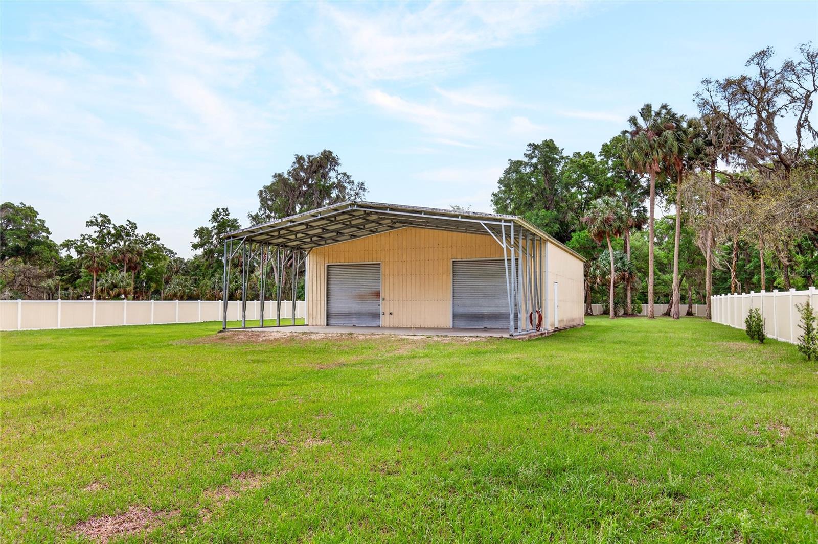 Image 71 of 95 For 14271 47th Avenue