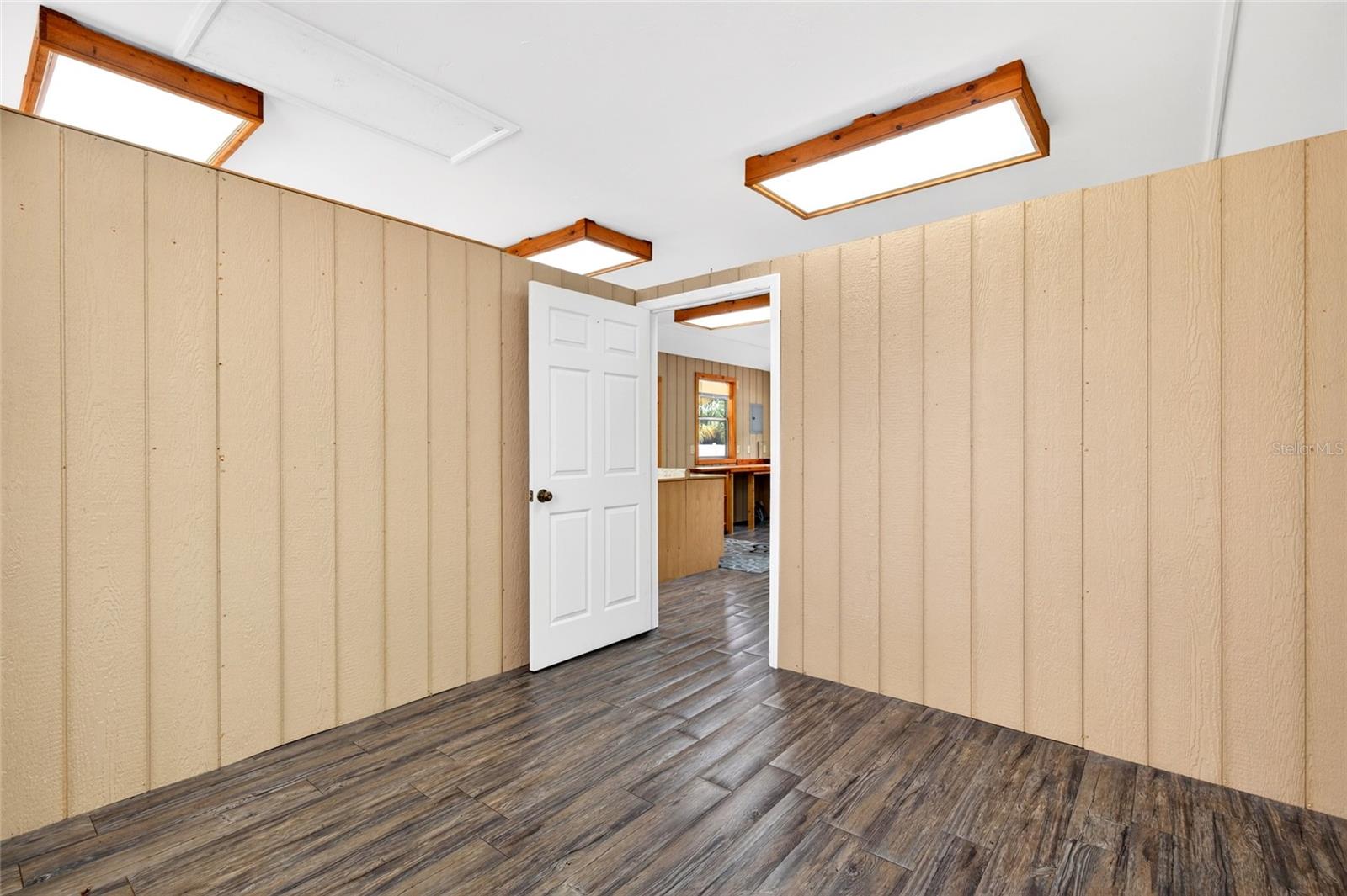 Image 80 of 95 For 14271 47th Avenue