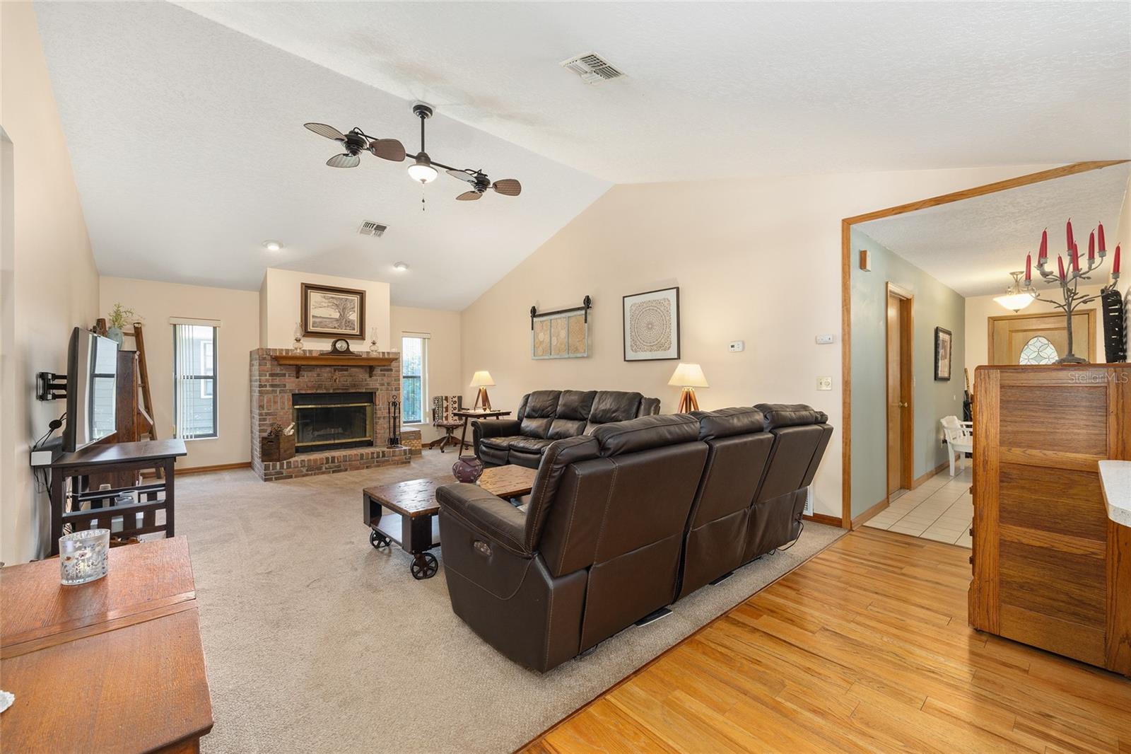 Image 17 of 20 For 725 56th Avenue