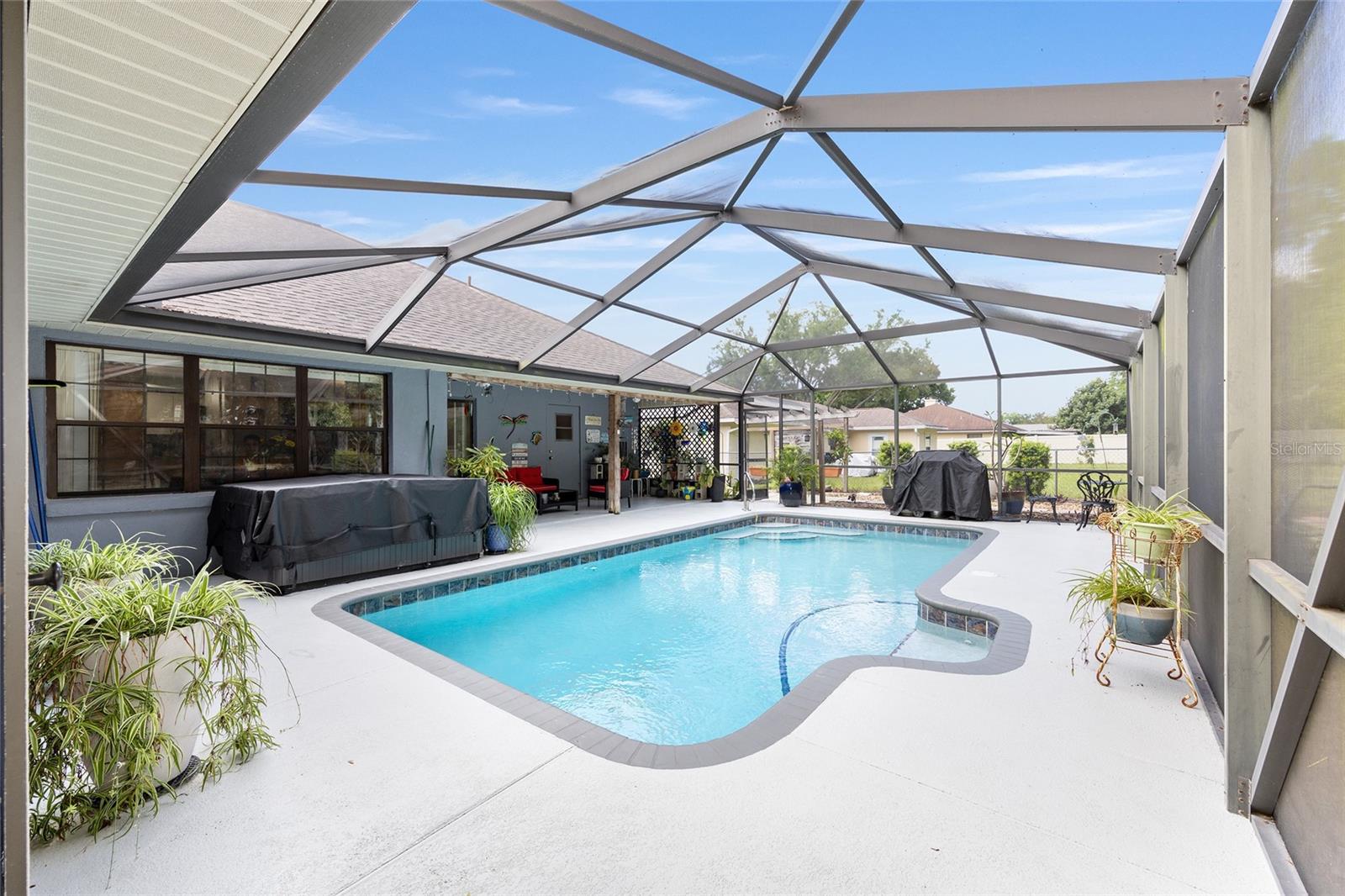 Image 6 of 20 For 725 56th Avenue