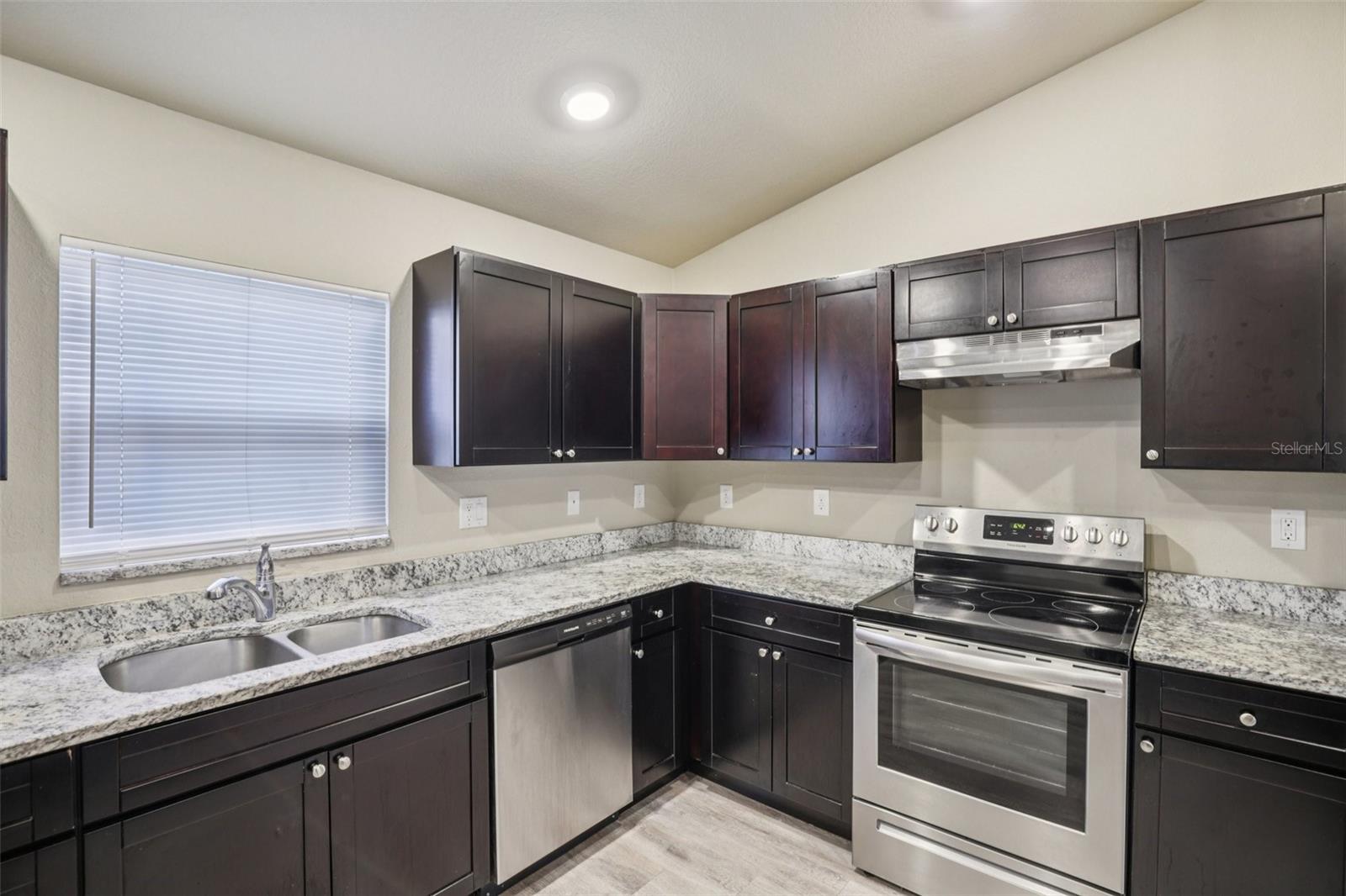 Image 11 of 24 For 2012 Juanita Place