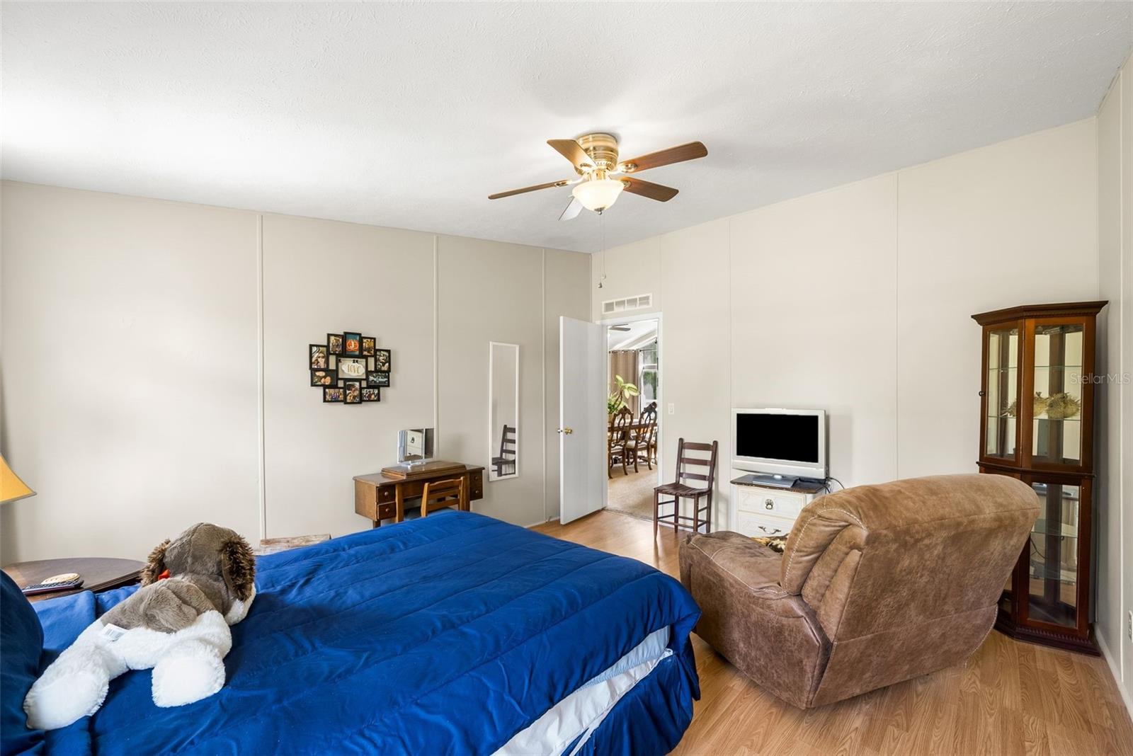 Image 27 of 47 For 2601 186th Court