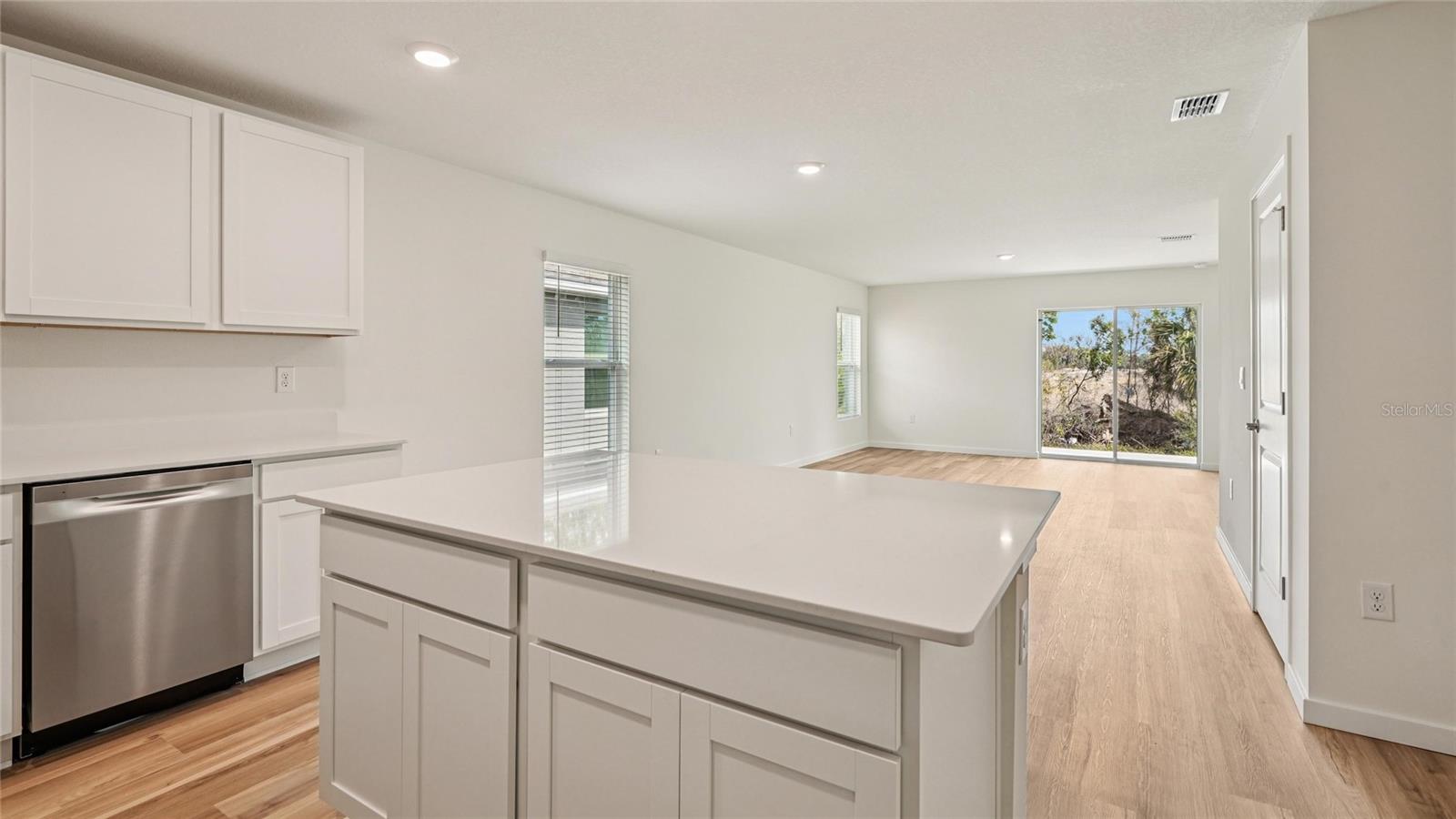 Image 15 of 29 For 4049 Kona Circle