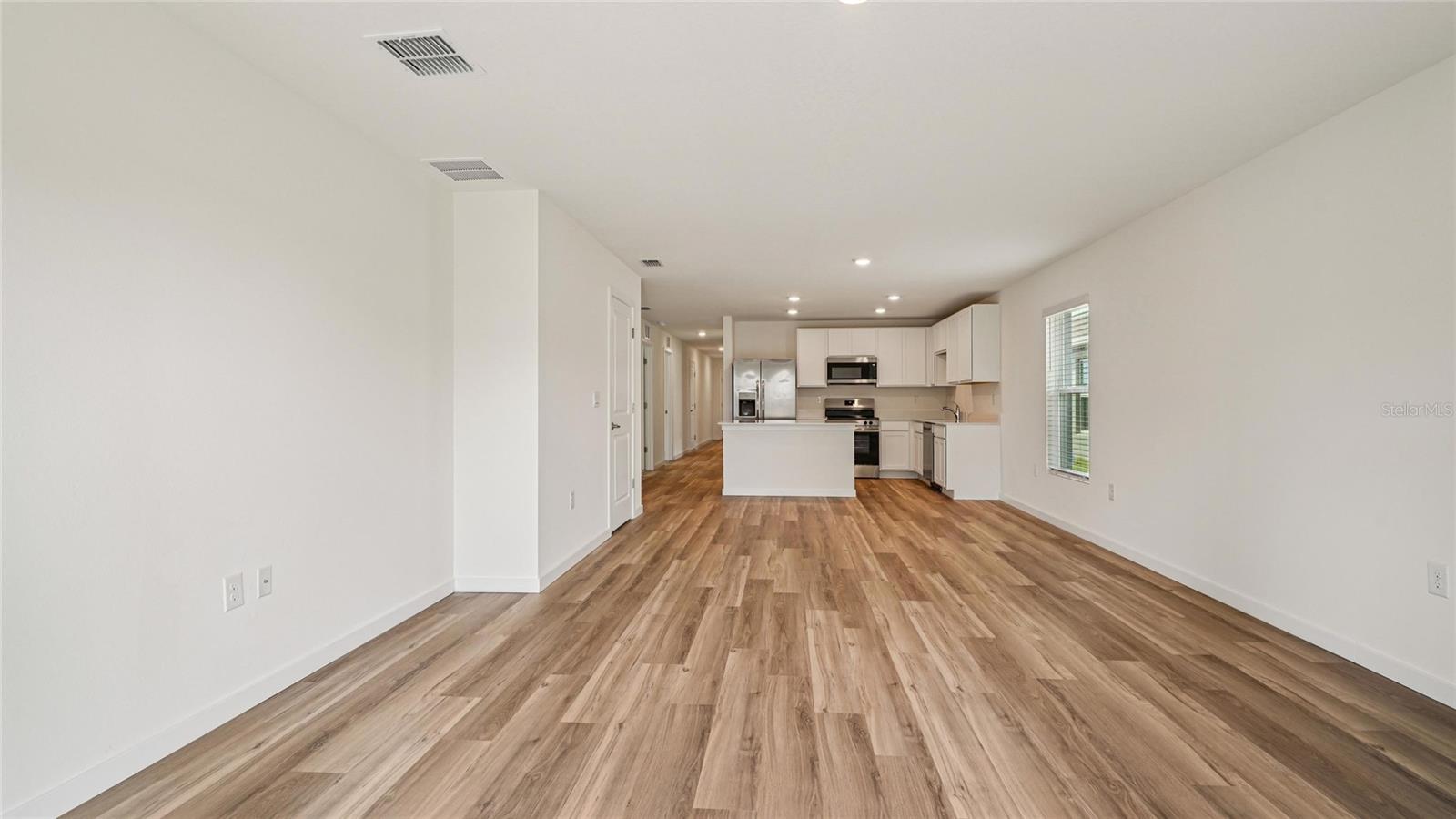 Image 19 of 29 For 4049 Kona Circle