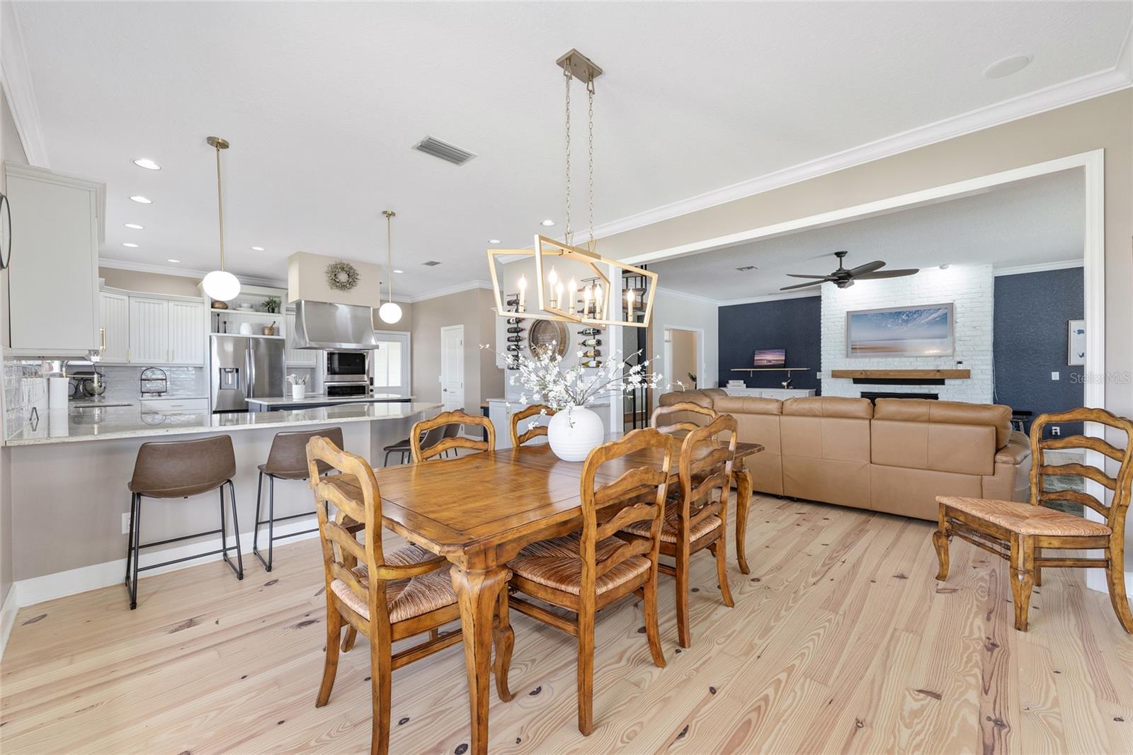 Image 24 of 93 For 14261 128th Street