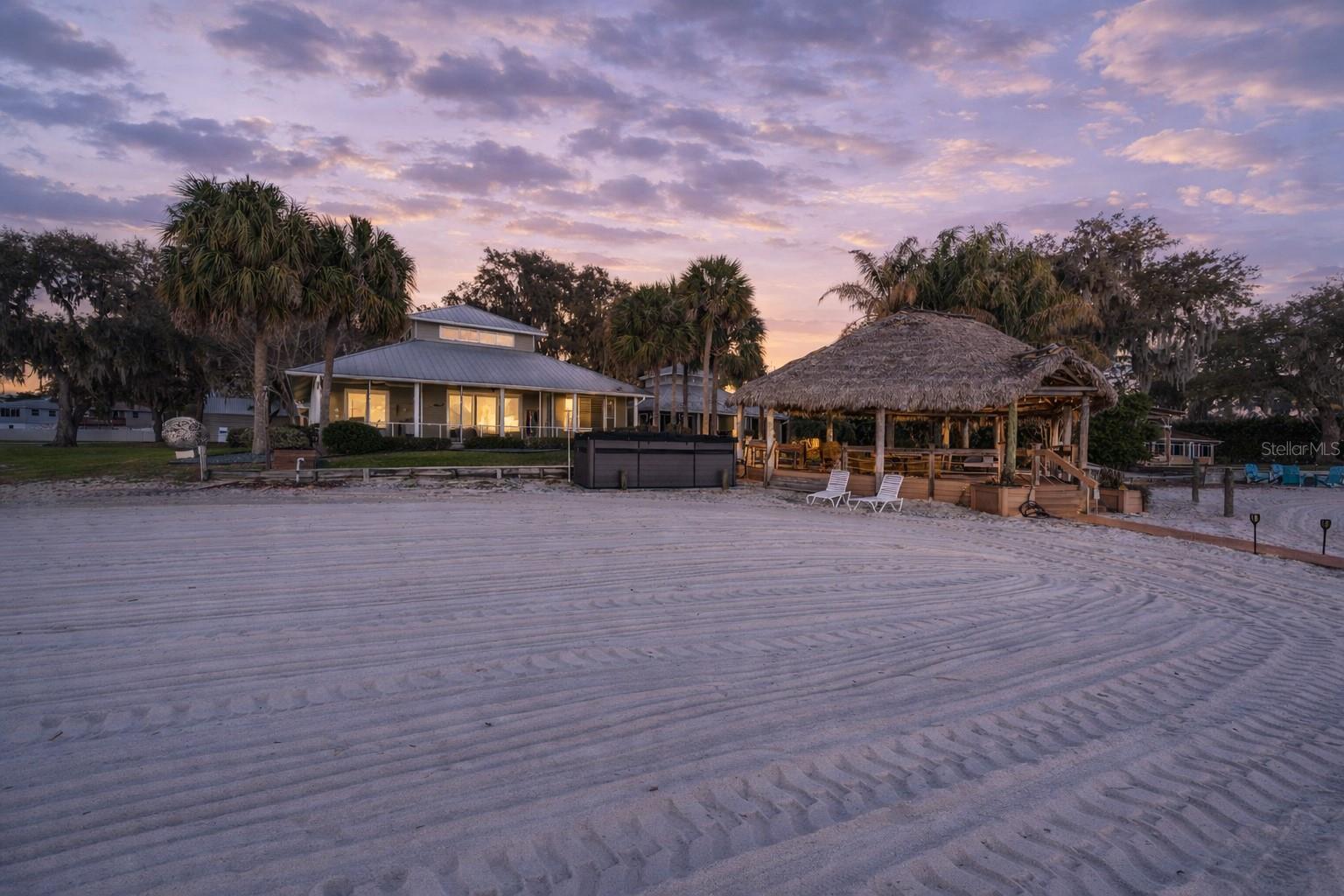 Image 3 of 93 For 14261 128th Street