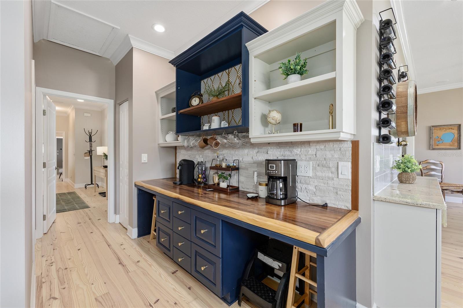 Image 31 of 93 For 14261 128th Street