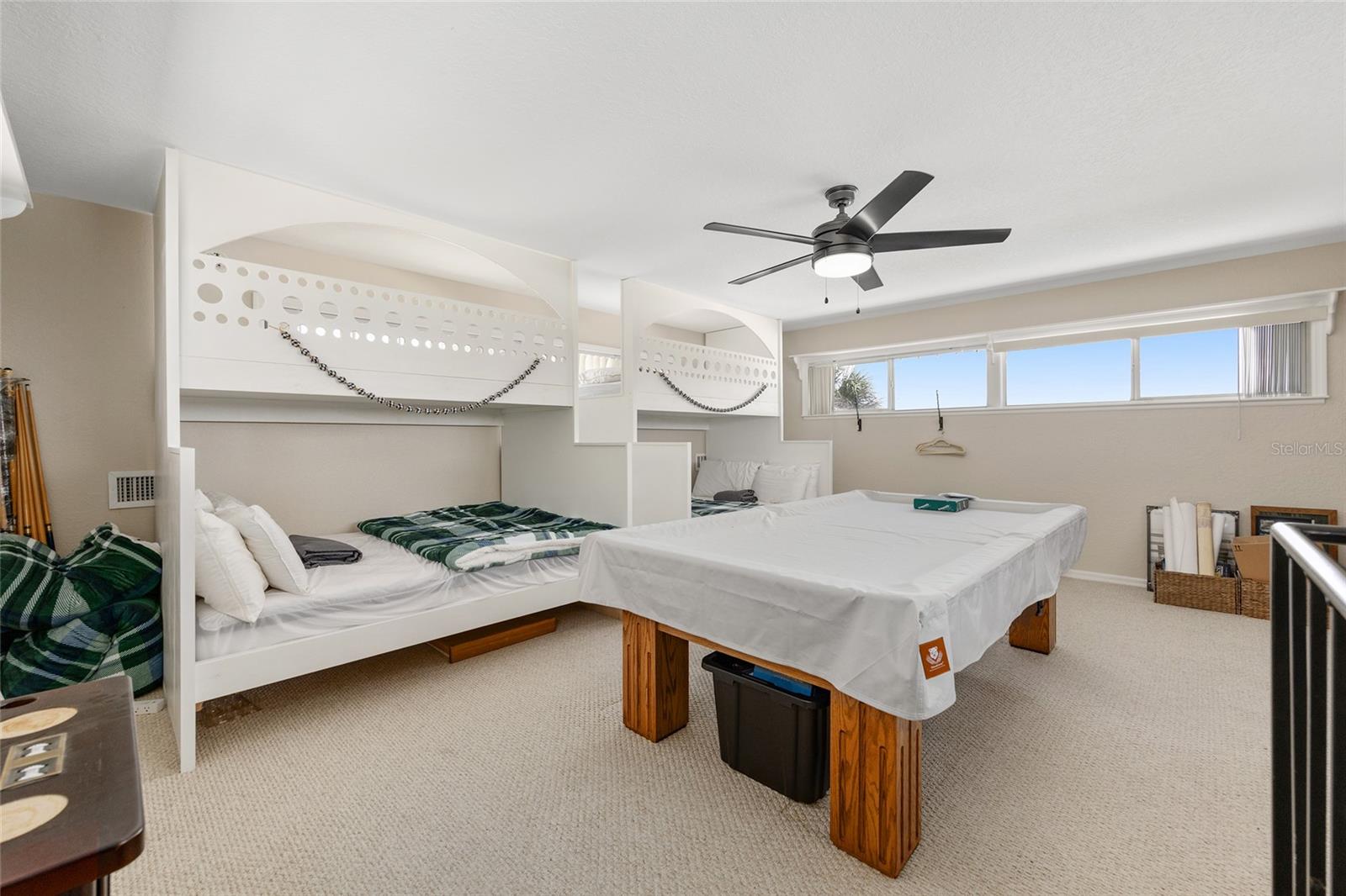 Image 52 of 93 For 14261 128th Street