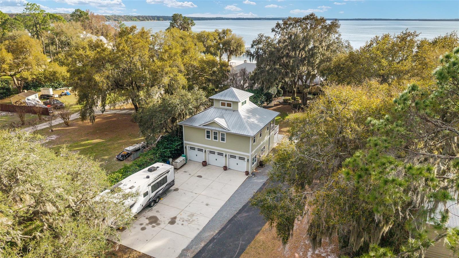 Image 65 of 93 For 14261 128th Street