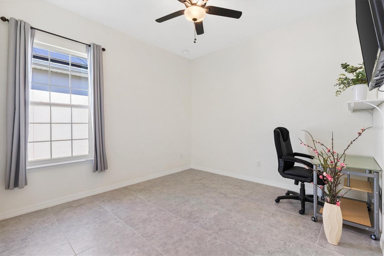 Image 25 of 60 For 10945 168th Loop