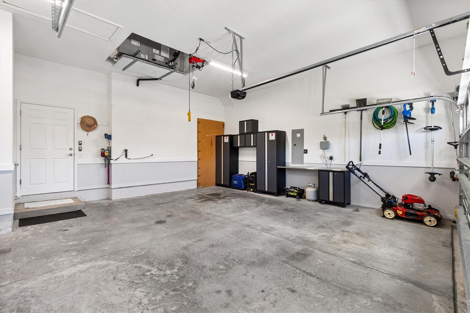 Image 29 of 60 For 10945 168th Loop