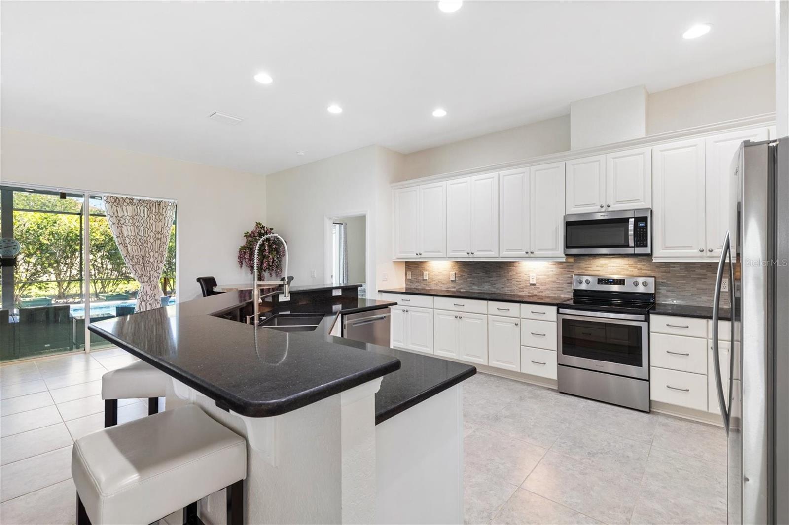 Image 9 of 60 For 10945 168th Loop