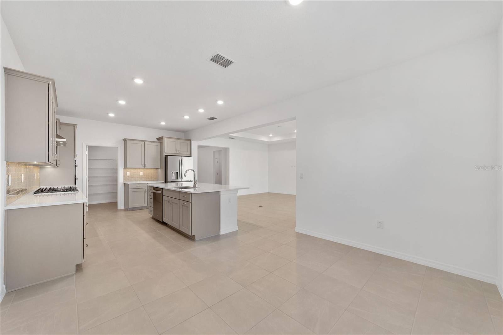 Image 17 of 43 For 5671 71st Avenue
