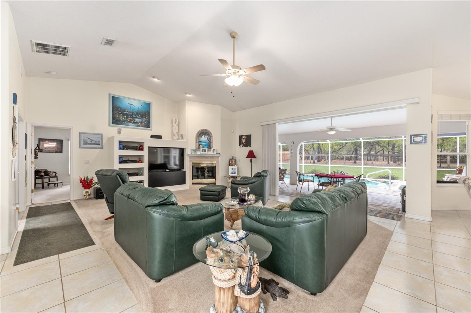 Image 7 of 72 For 4680 Elkcam Boulevard