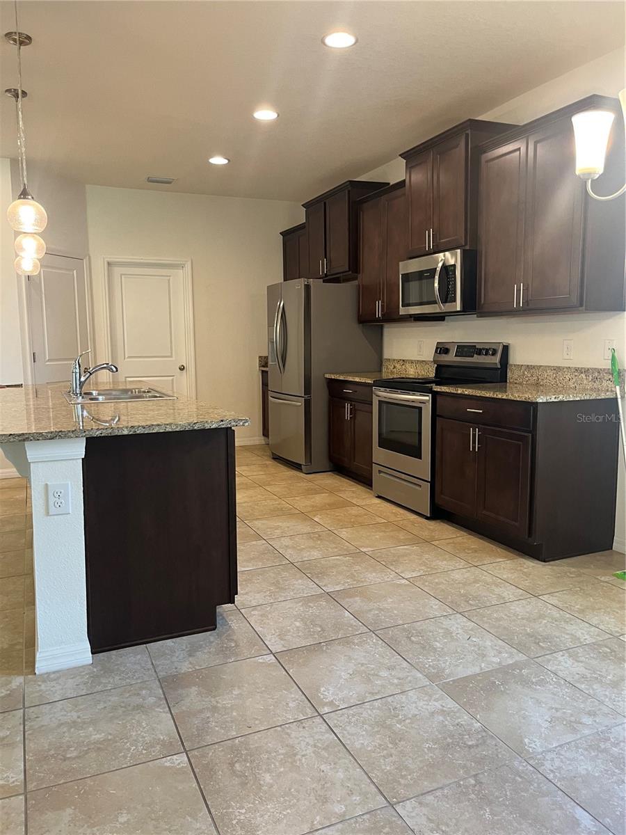 Image 10 of 19 For 4552 65th Place