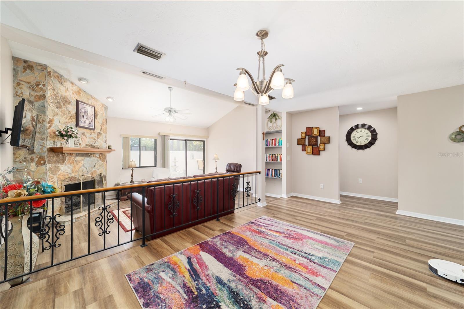 Image 24 of 43 For 1703 38th Avenue