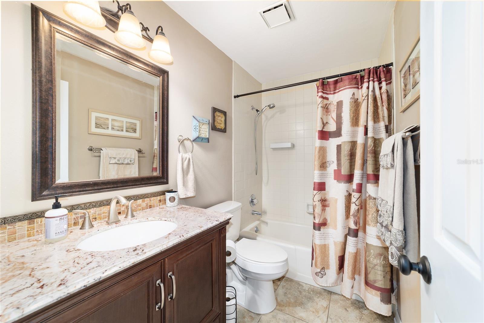 Image 34 of 43 For 1703 38th Avenue