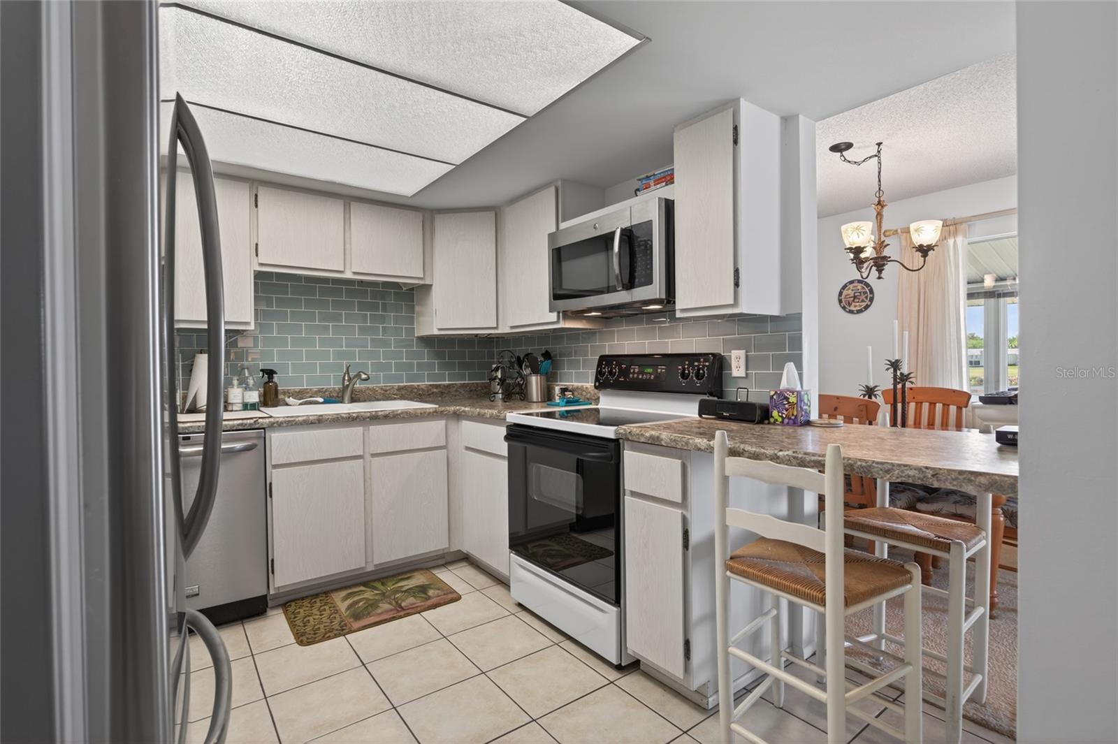 Image 9 of 28 For 569 Midway Drive B