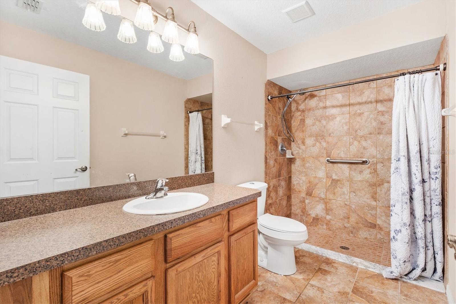 Image 44 of 73 For 2567 Stampede Drive