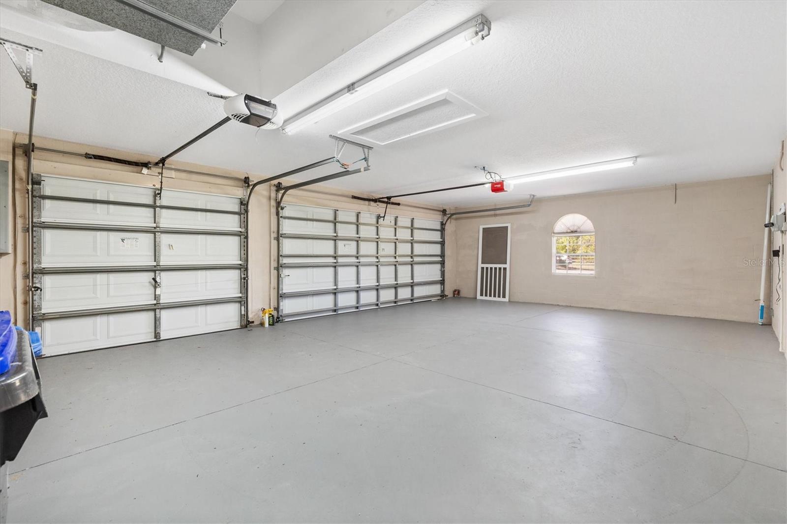 Image 49 of 73 For 2567 Stampede Drive