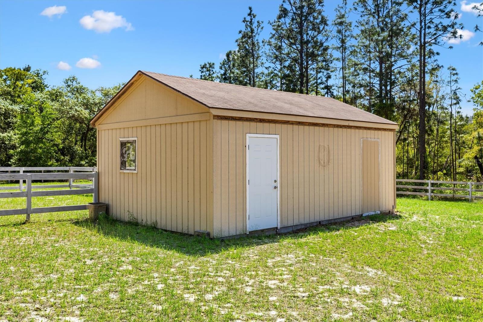 Image 61 of 73 For 2567 Stampede Drive