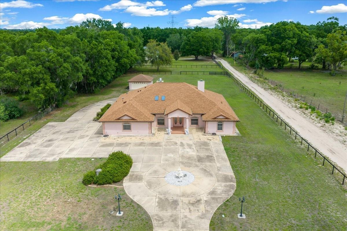 Image 11 of 82 For 5085 38th Street