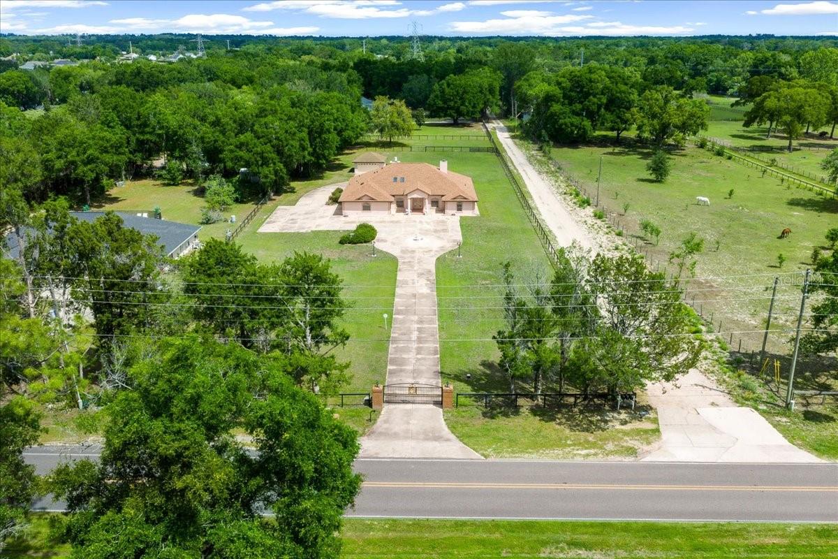 Image 2 of 82 For 5085 38th Street