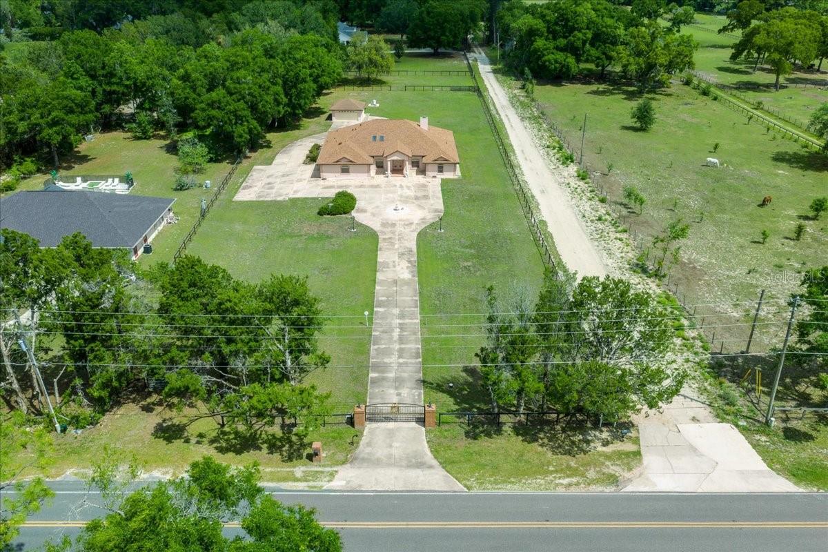 Image 3 of 82 For 5085 38th Street